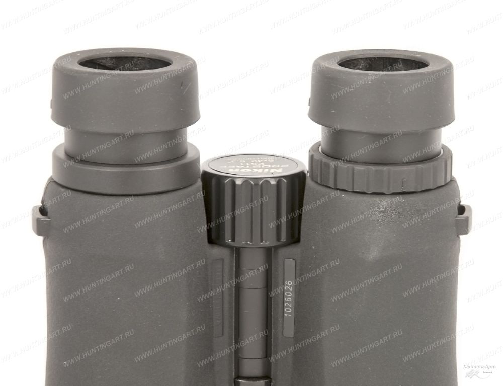 Nikon Prostaff 5-BAA820SA (5)