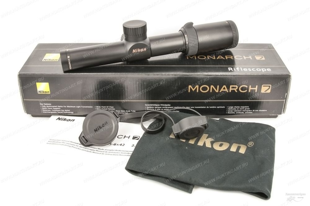 Nikon Monarch 7 BRA15010 (1)